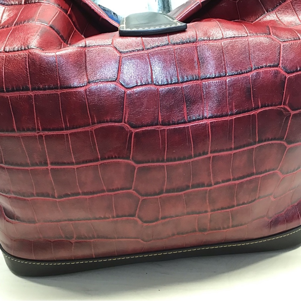 Dooney & Bourke Red Croc Embossed Italian Leather Dennison Hobo Shoulder Bag - Picture 7 of 16